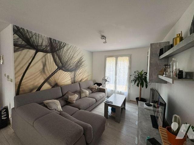 Maison à vendre, 149m², Yvré-le-Pôlin