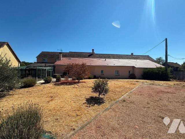 Maison à vendre, 354m², La Flèche