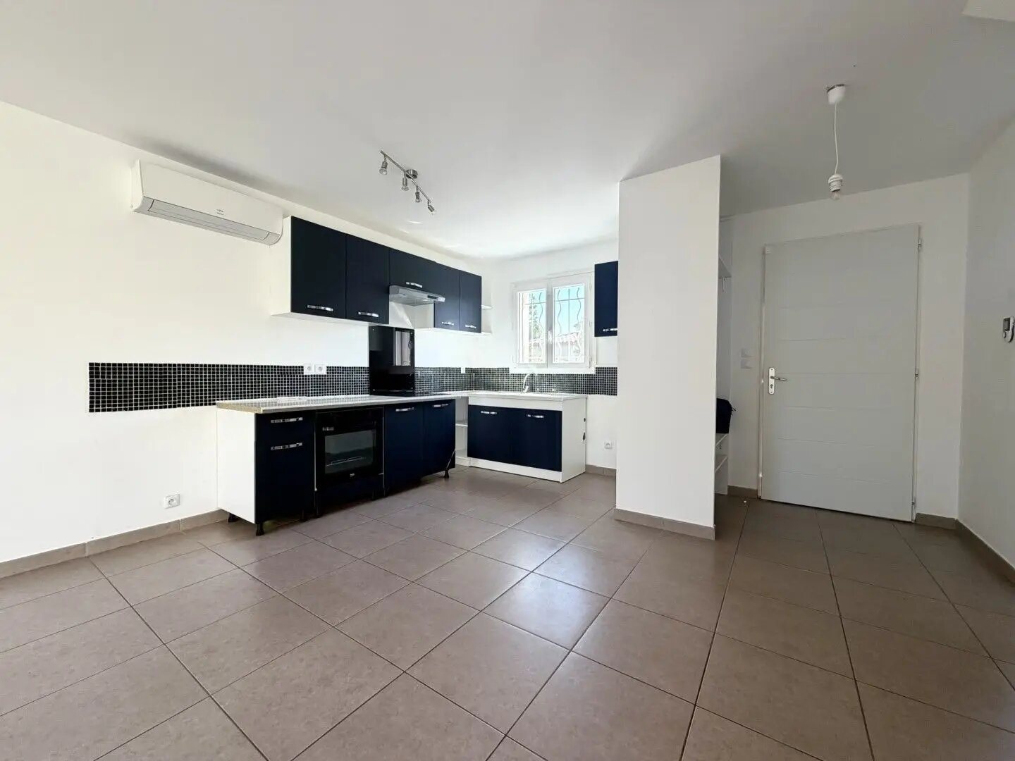 Maison à vendre, 80m², Raphèle-lès-Arles