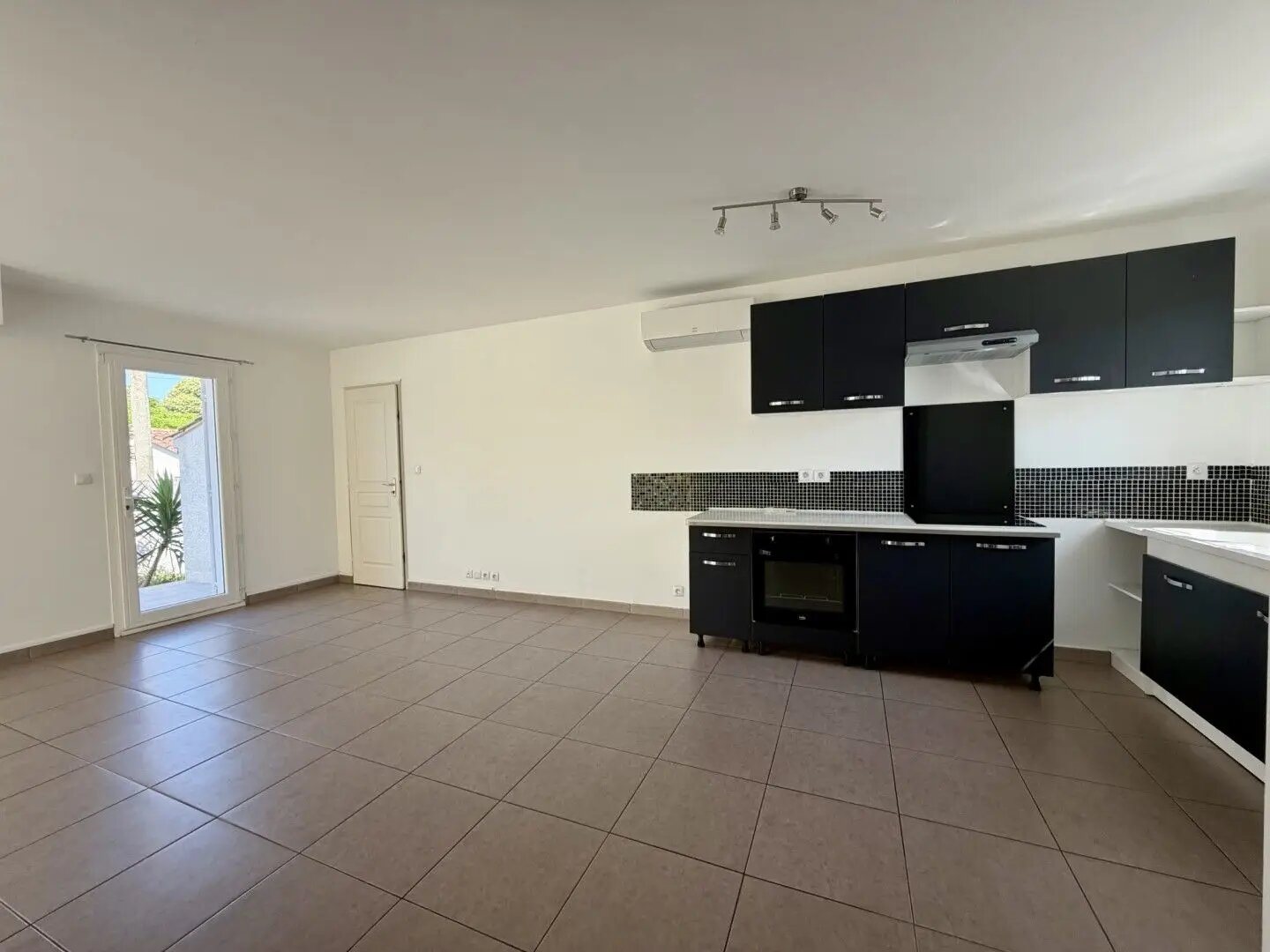 Maison à vendre, 80m², Raphèle-lès-Arles
