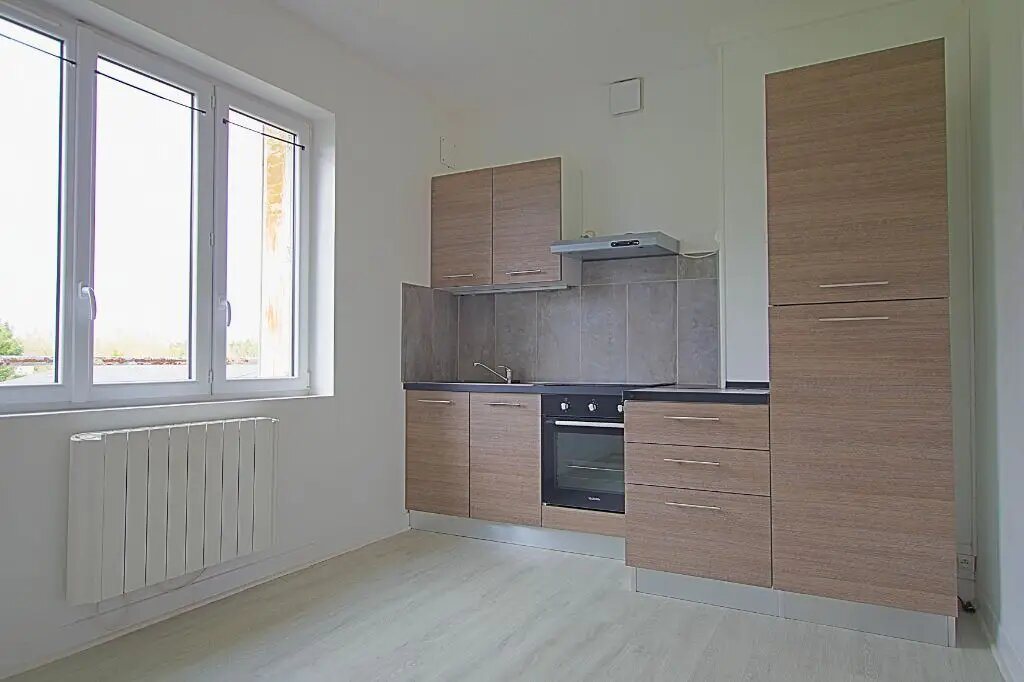 Appartement à louer, 45m², Roye