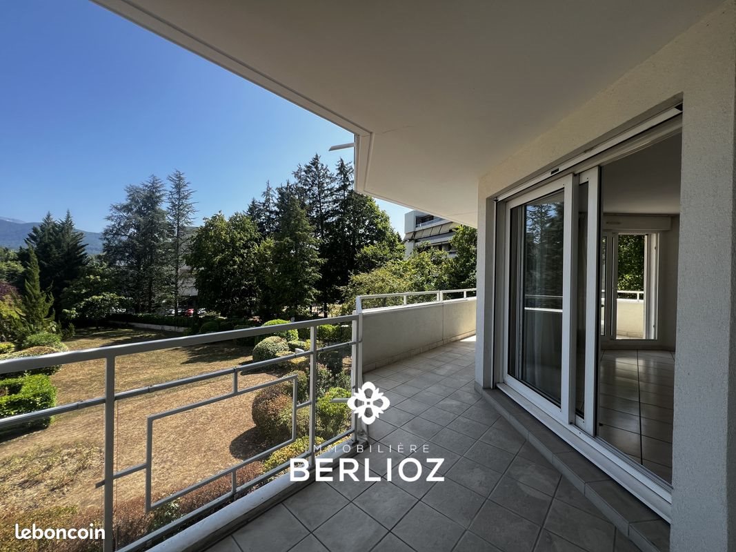 Appartement à louer, 82m², Meylan