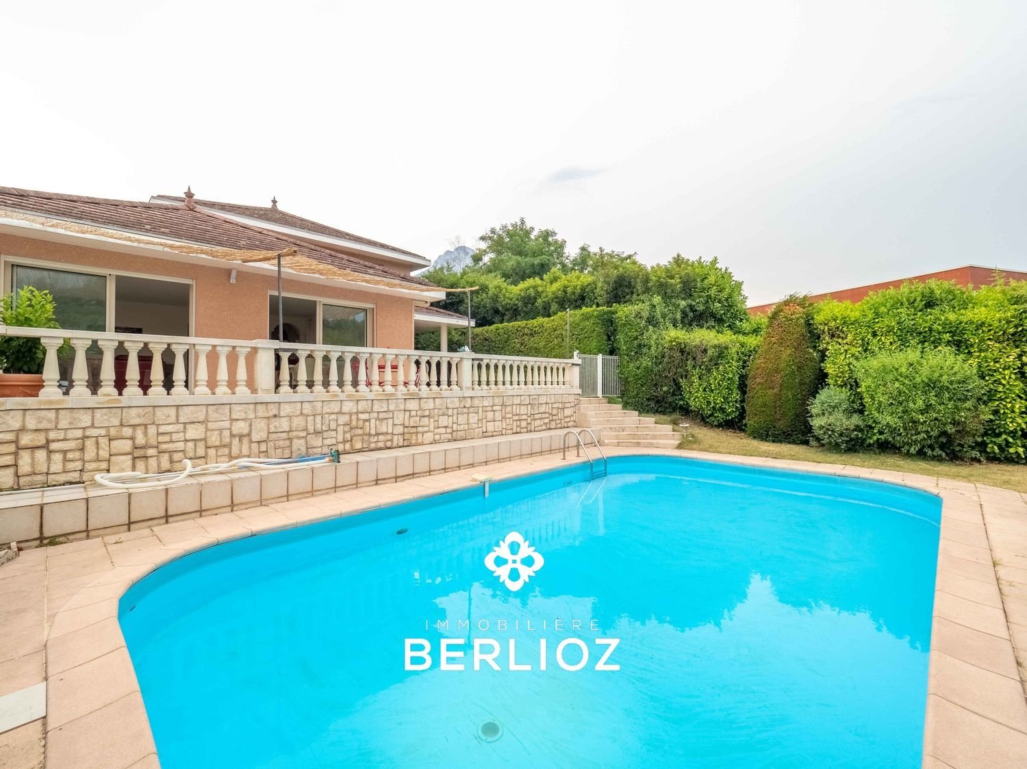 Maison à vendre, 140m², Saint-Nazaire-les-Eymes