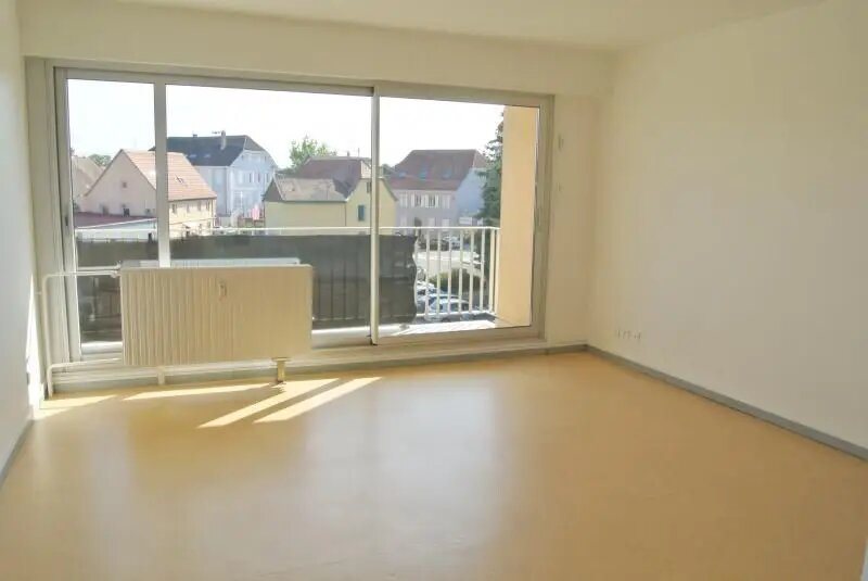 Appartement à louer, 75m², Bollwiller