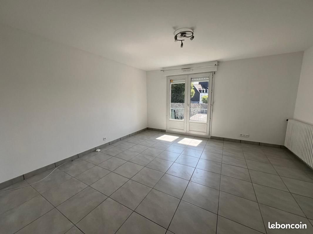 Appartement à louer, 67m², Landerneau