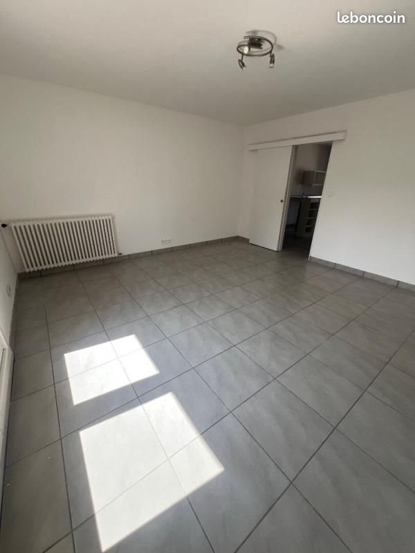 Appartement à louer, 67m², Landerneau