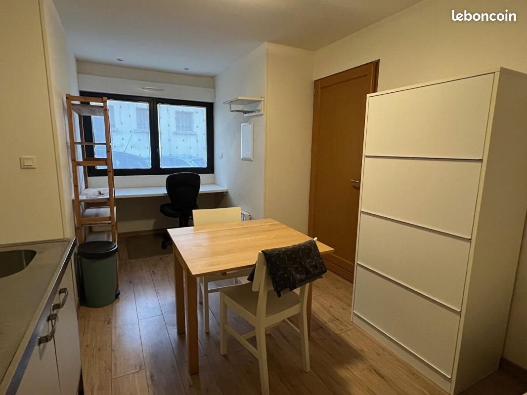 Appartement à louer, 18m², Landerneau