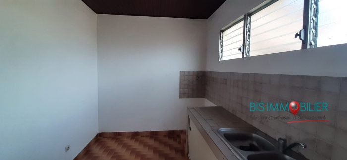 Appartement à louer, 72m², Le Morne-Rouge
