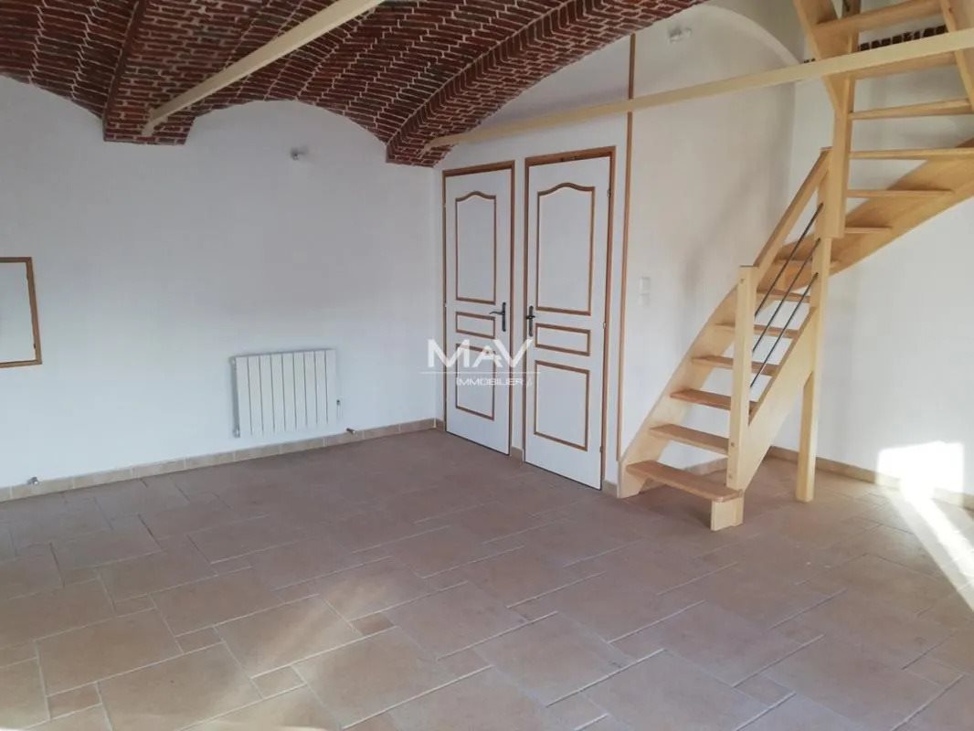 Maison à louer, 51m², Rosult