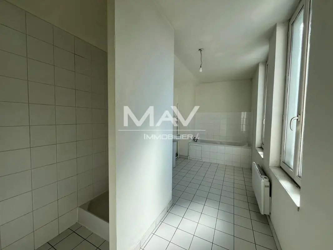 Appartement à louer, 83m², La Madeleine