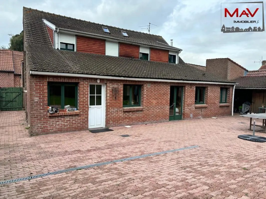 Maison à vendre, 220m², Mouchin