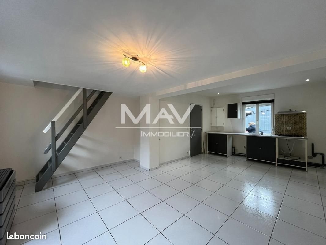 Maison à louer, 51m², Halluin