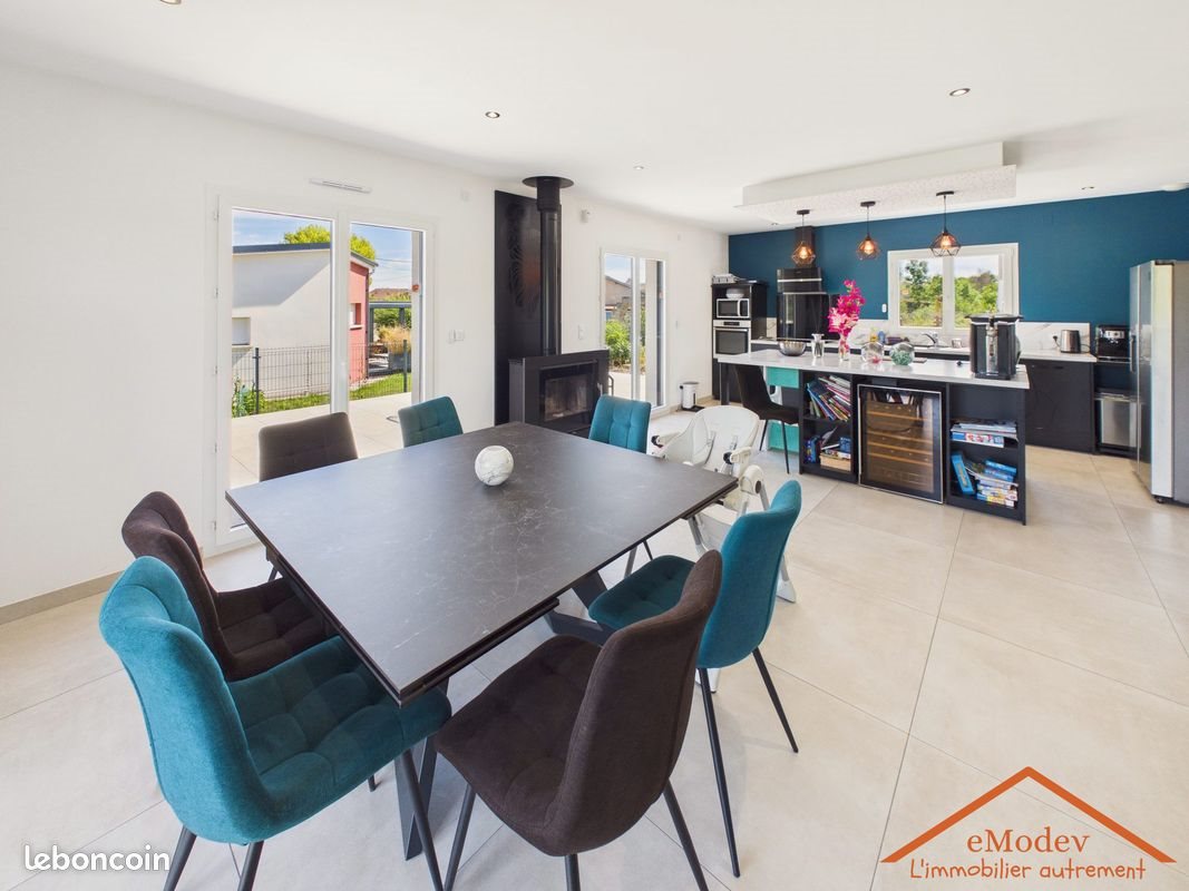 Maison à vendre, 165m², Mazeley