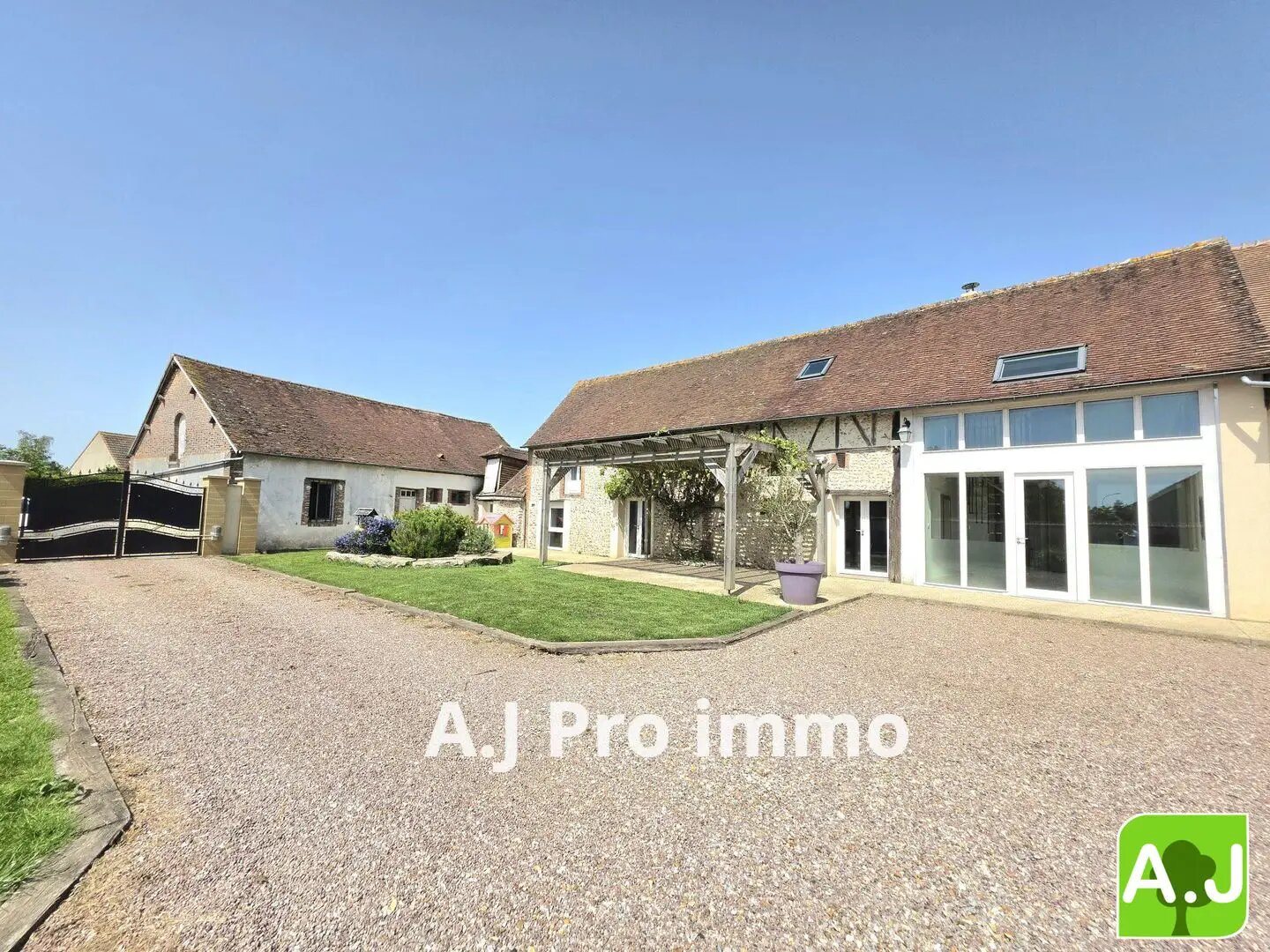 Maison à vendre, 241m², Saint-André-de-l'Eure
