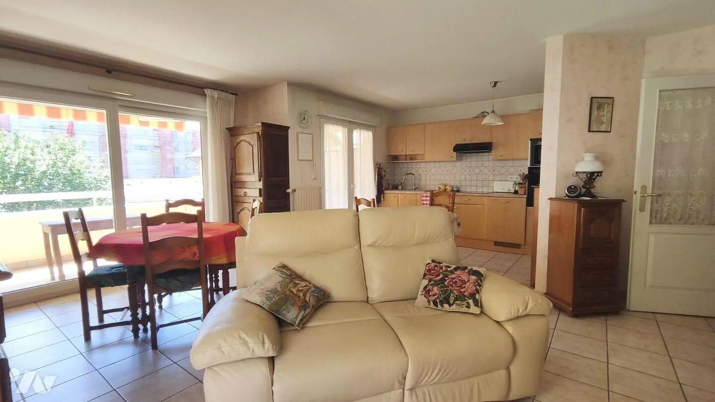 Appartement à vendre, 80m², Challes-les-Eaux