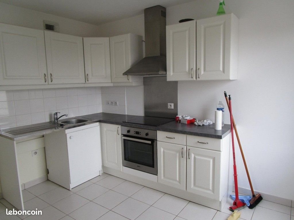 Appartement à louer, 46m², Lucé