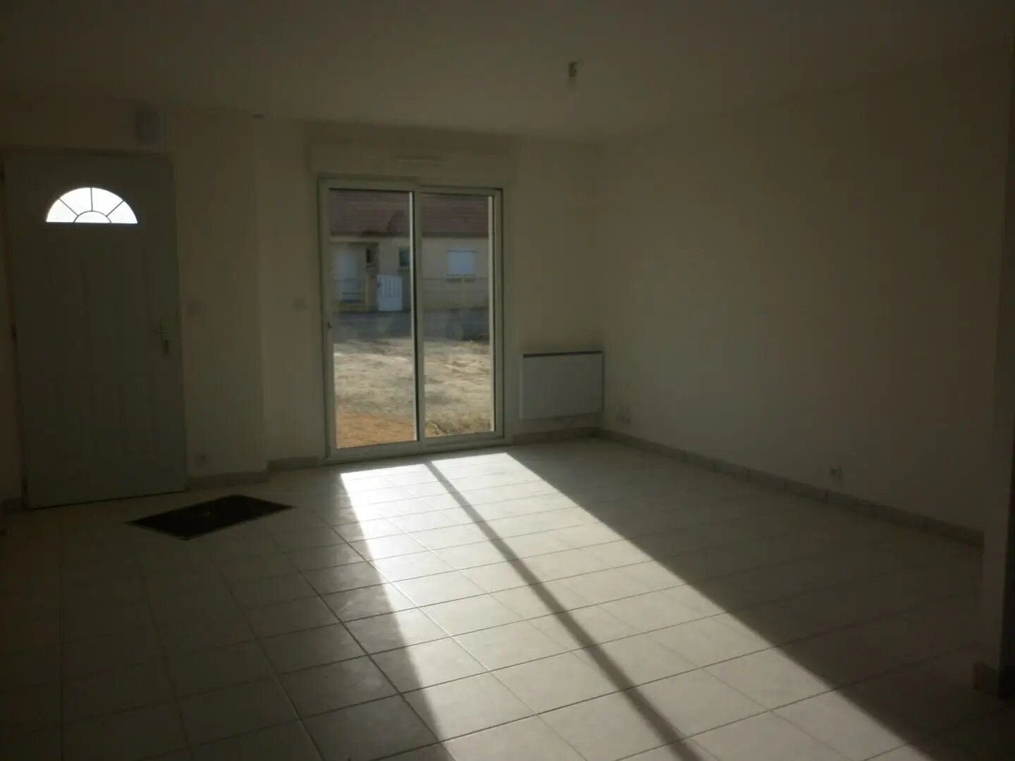 Maison à louer, 90m², Chuisnes