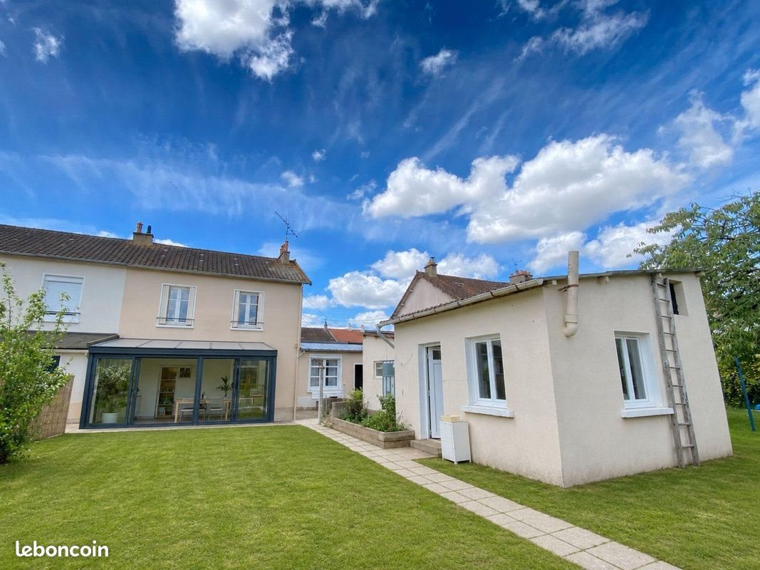 Maison à vendre, 101m², Arnage