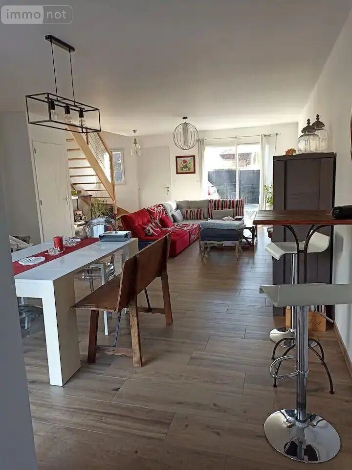 Maison à vendre, 129m², Trangé