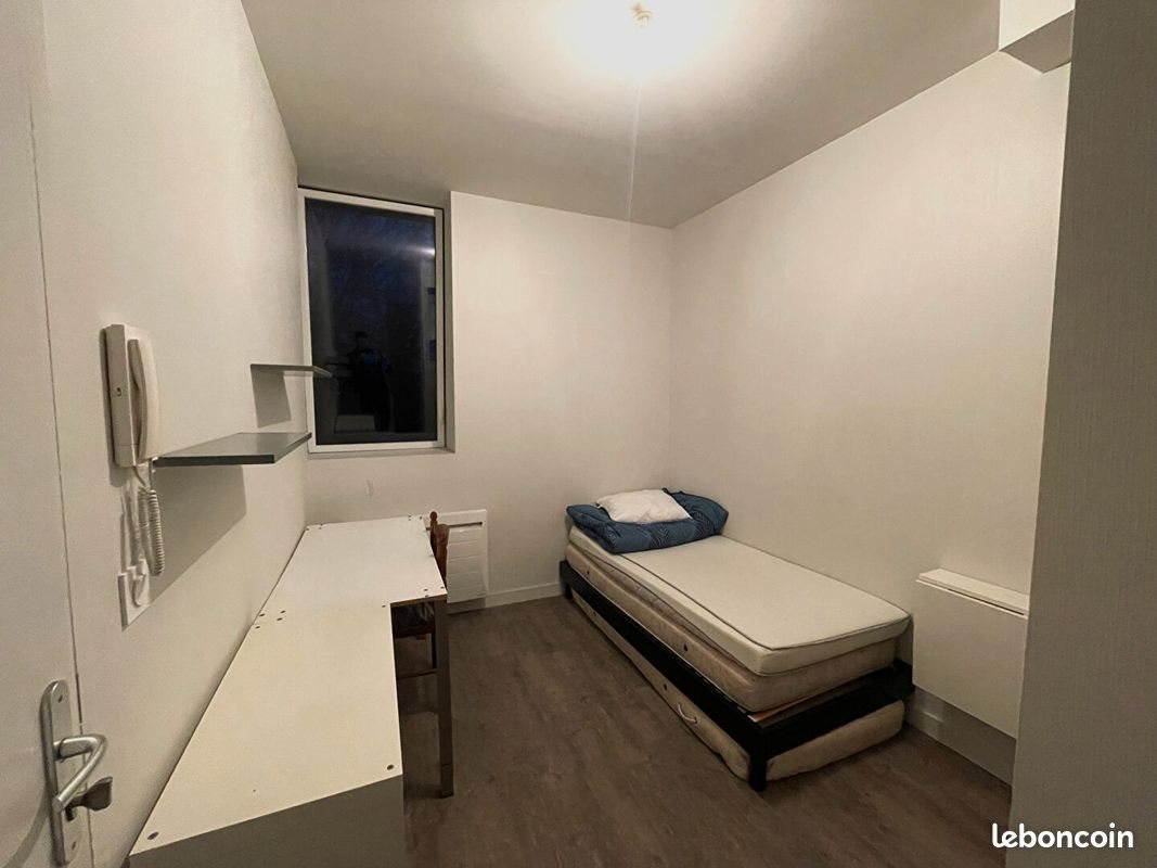 Appartement à louer, 13m², Quimper