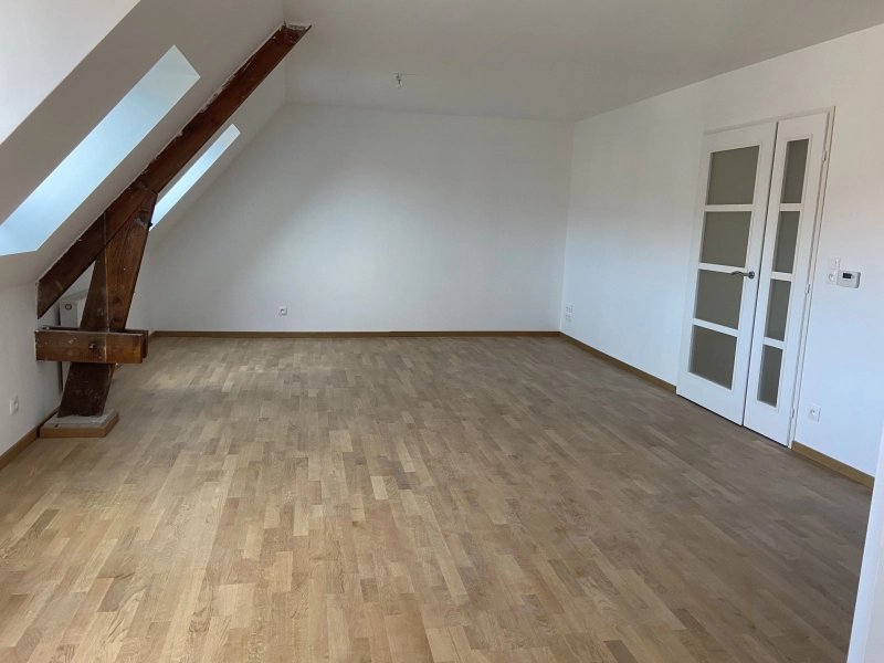 Appartement à louer, 81m², Bergues
