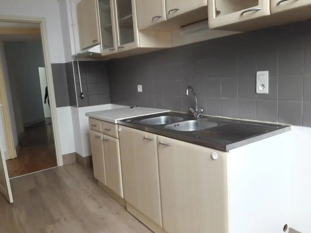 Appartement à louer, 71m², Figeac