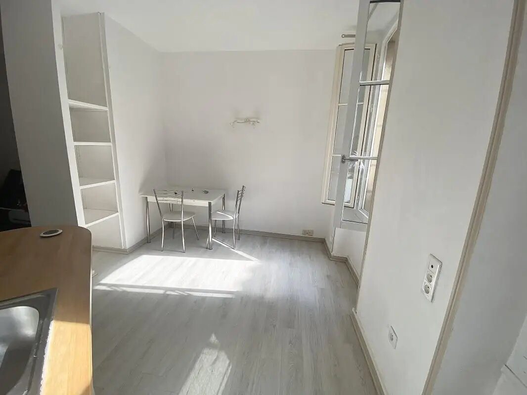 Appartement à louer, 21m², Figeac