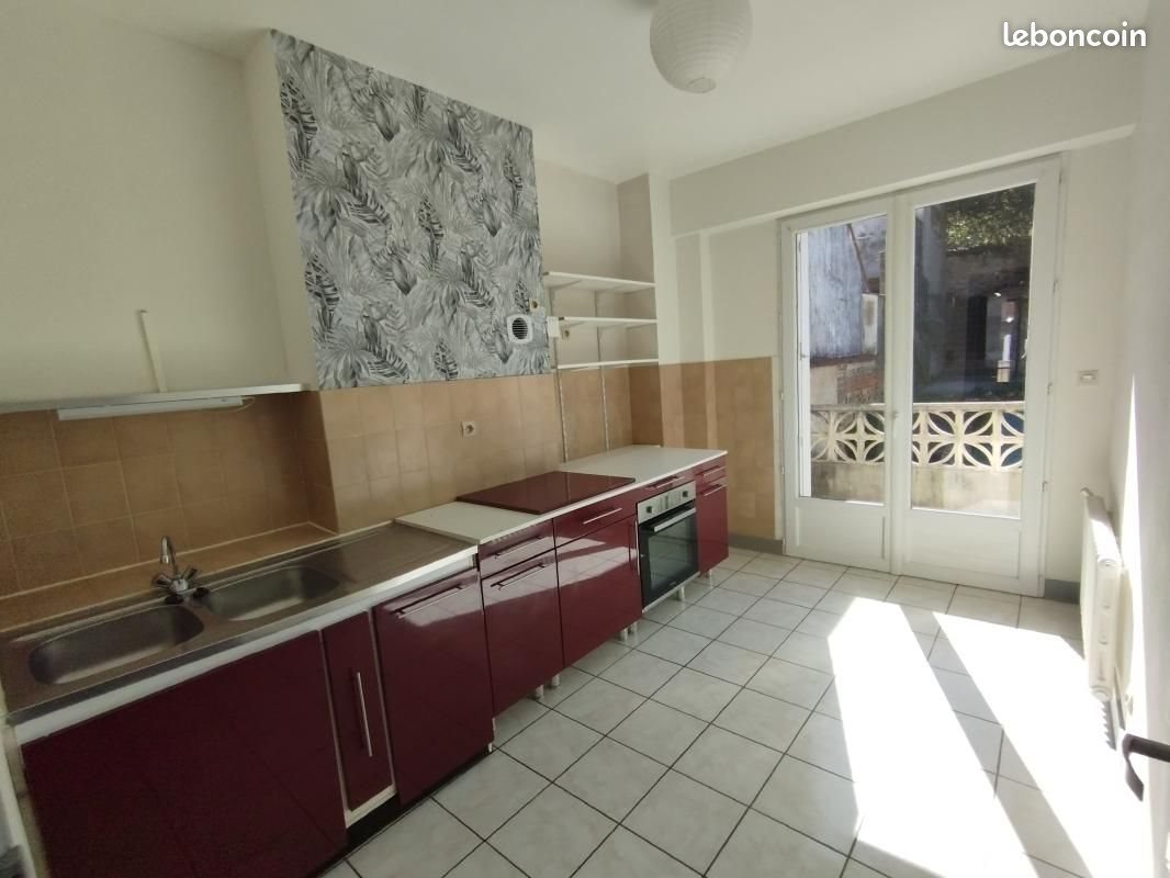 Appartement à louer, 72m², Decazeville
