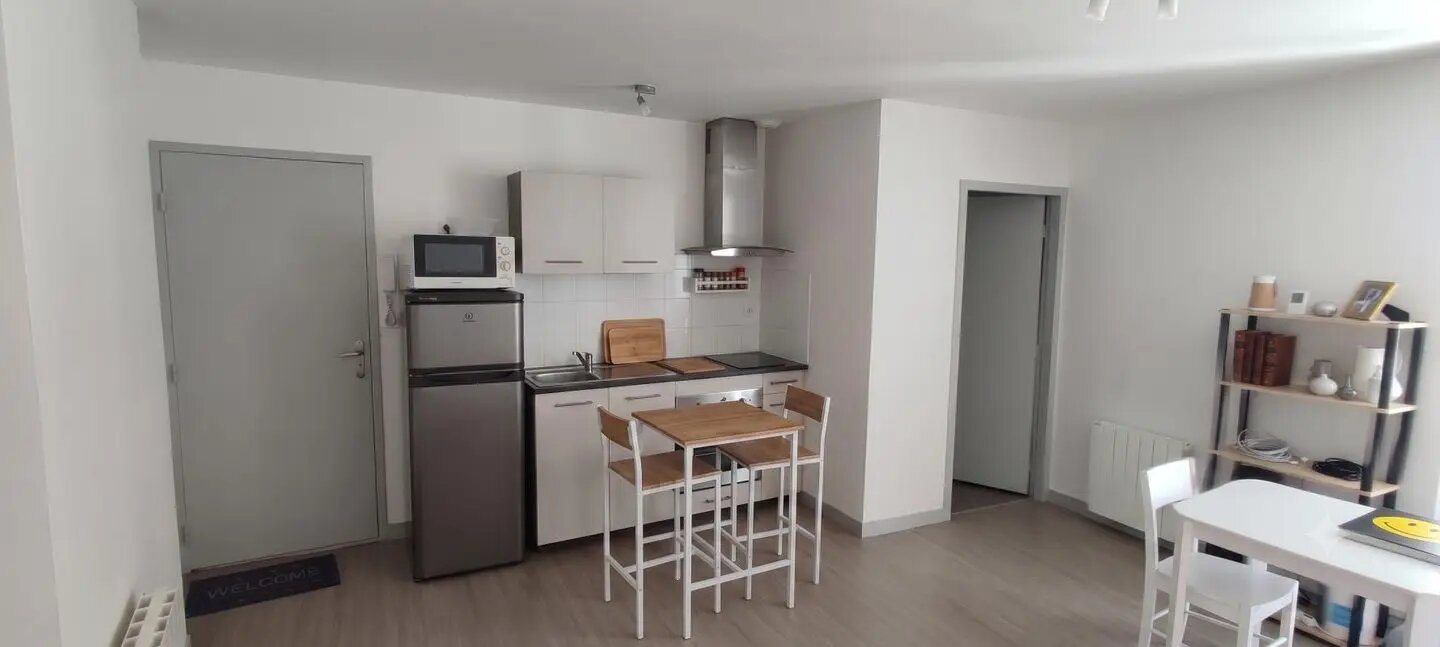 Appartement à louer, 25m², Figeac