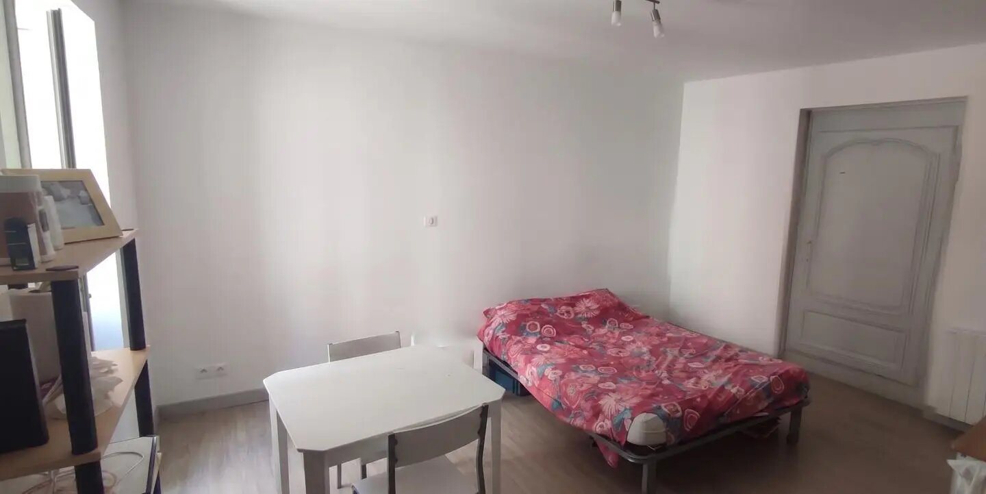 Appartement à louer, 25m², Figeac