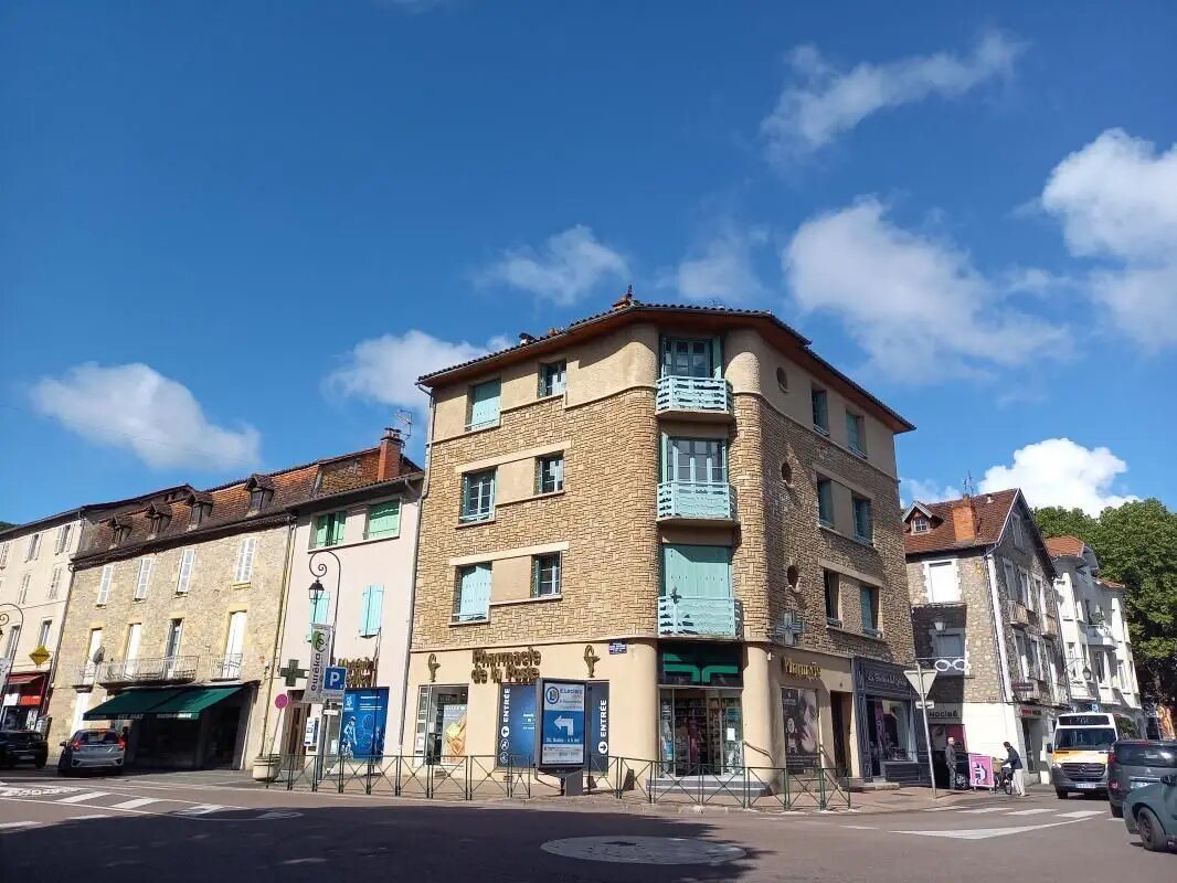 Appartement à louer, 104m², Figeac