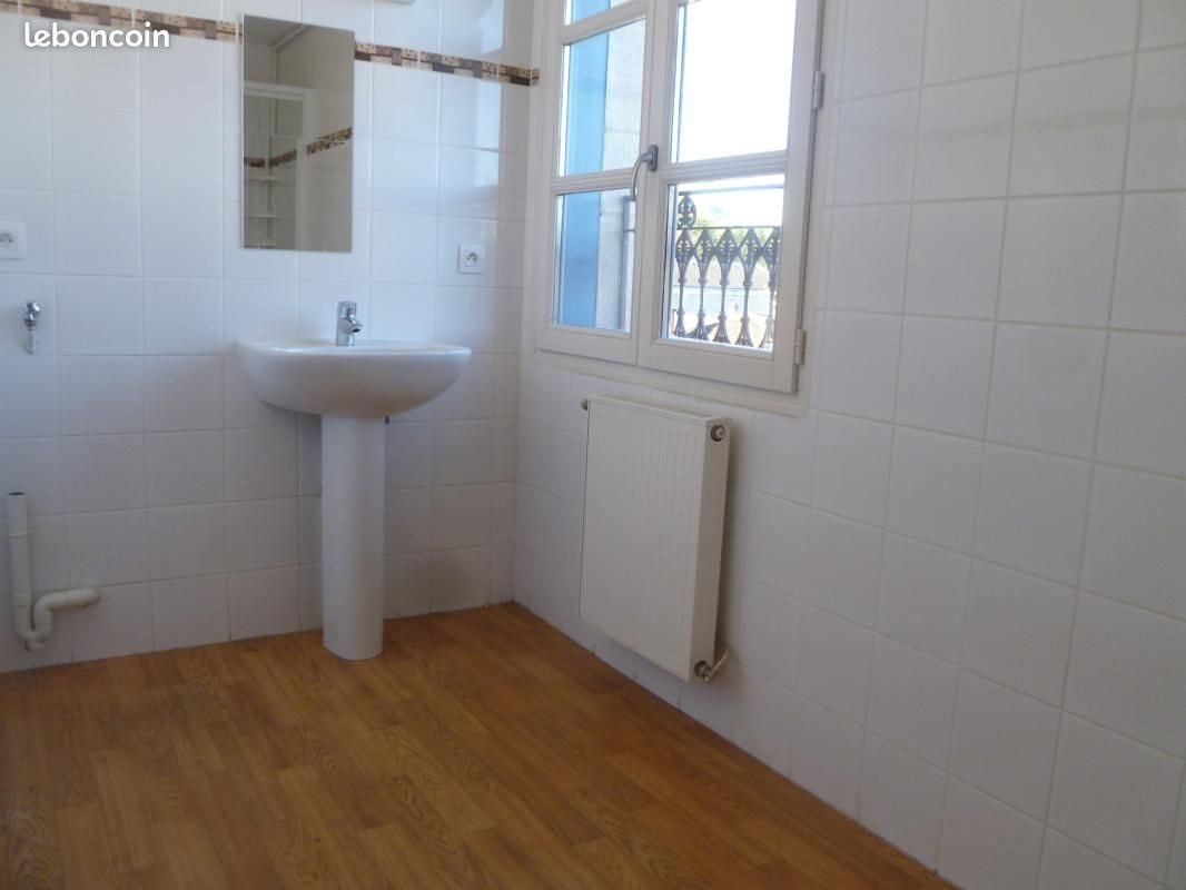 Appartement à louer, 51m², Figeac