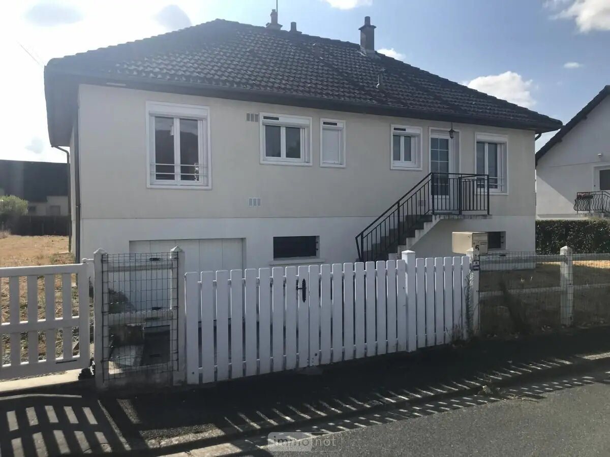 Maison à louer, 87m², Château-Renault