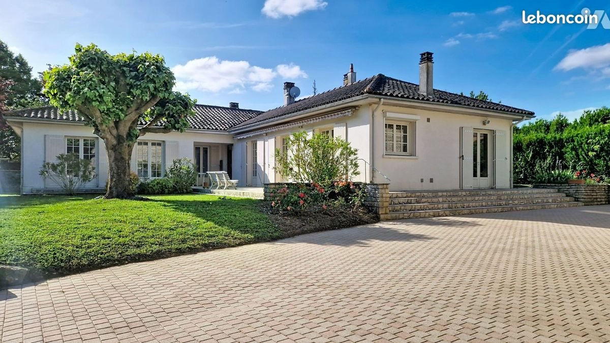 Maison à vendre, 161m², Prahecq