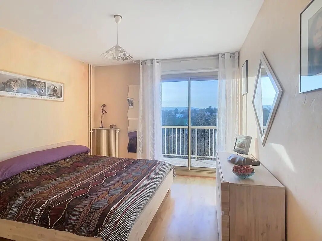 Appartement à vendre, 83m², Écully