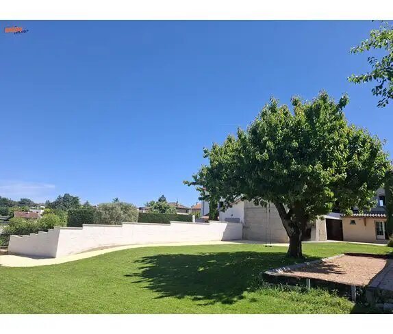 Maison à vendre, 141m², Montanay