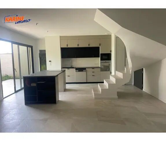 Maison à vendre, 95m², Sathonay-Village