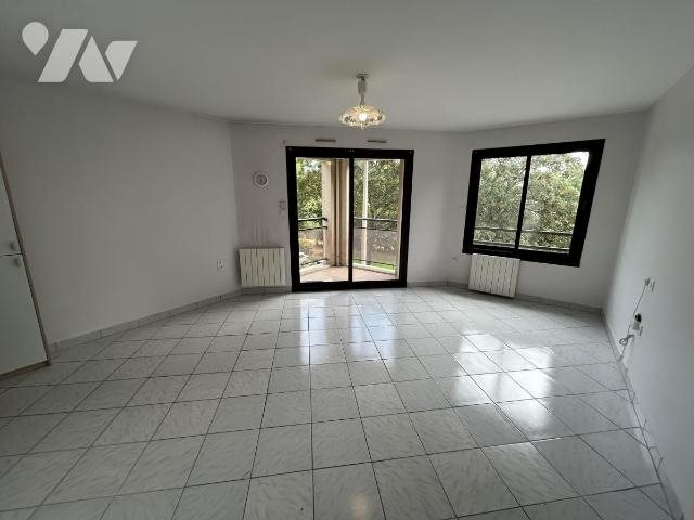 Appartement à vendre, 33m², Laval