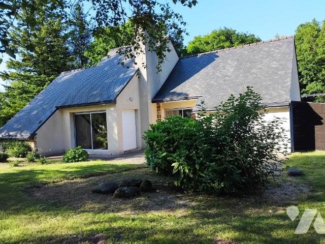 Maison à vendre, 97m², Plélauff