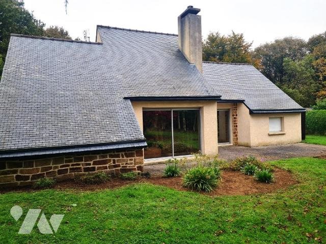 Maison à vendre, 97m², Plélauff