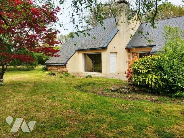 Maison à vendre, 97m², Plélauff