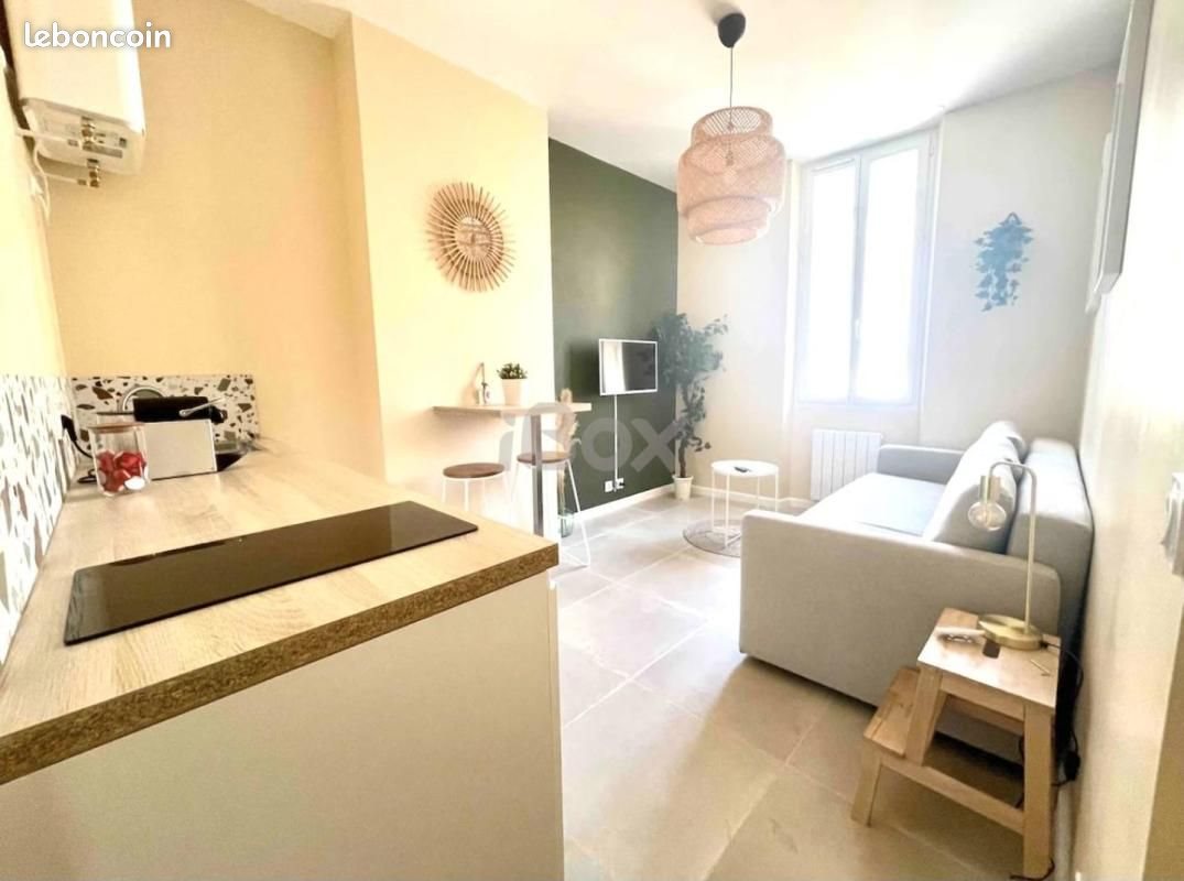 Appartement à louer, 17m², Toulon