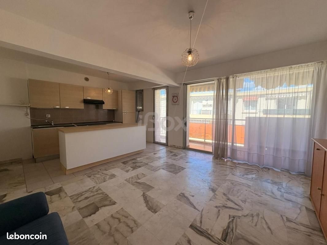 Appartement à louer, 62m², Toulon