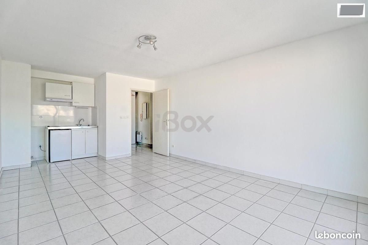 Appartement à louer, 31m², Hyères