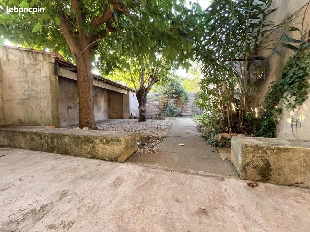 Appartement à louer, 68m², Cuers