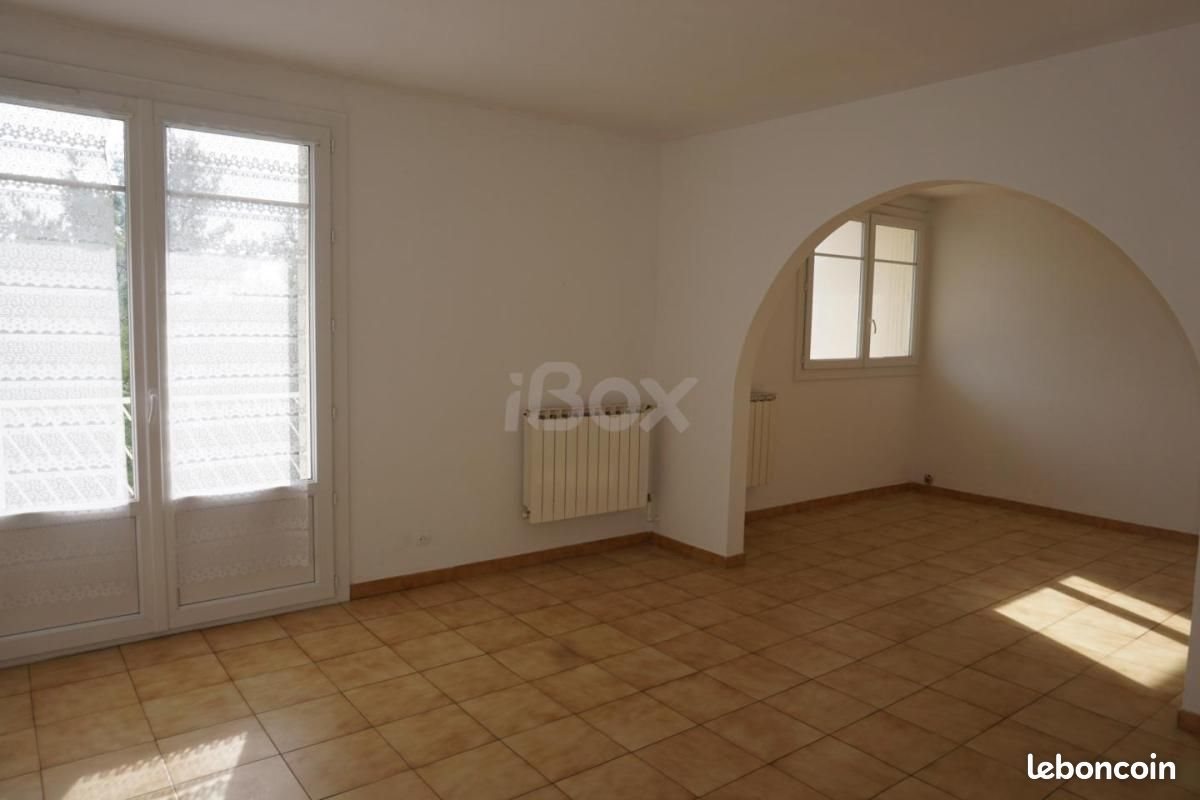 Appartement à louer, 73m², Toulon