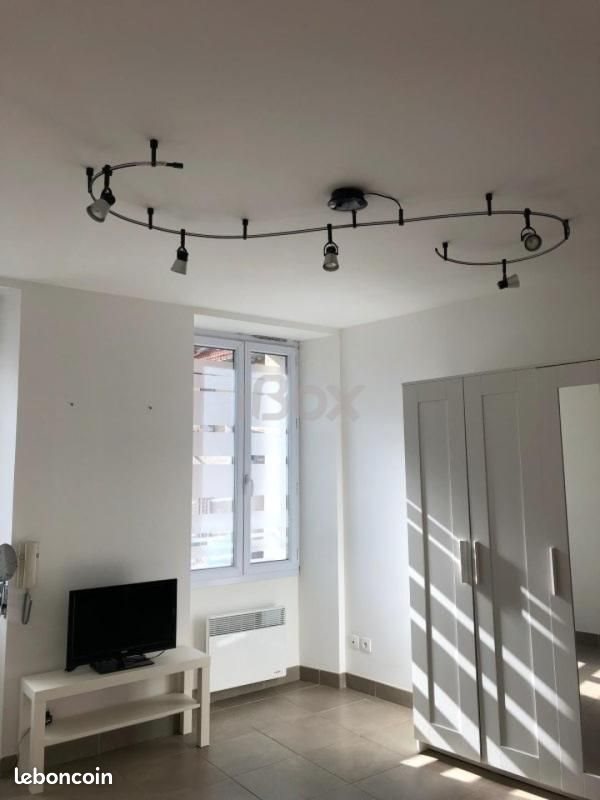 Appartement à louer, 26m², Toulon