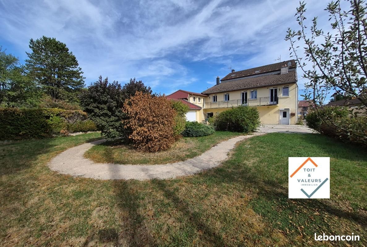 Maison à vendre, 143m², Champagnole