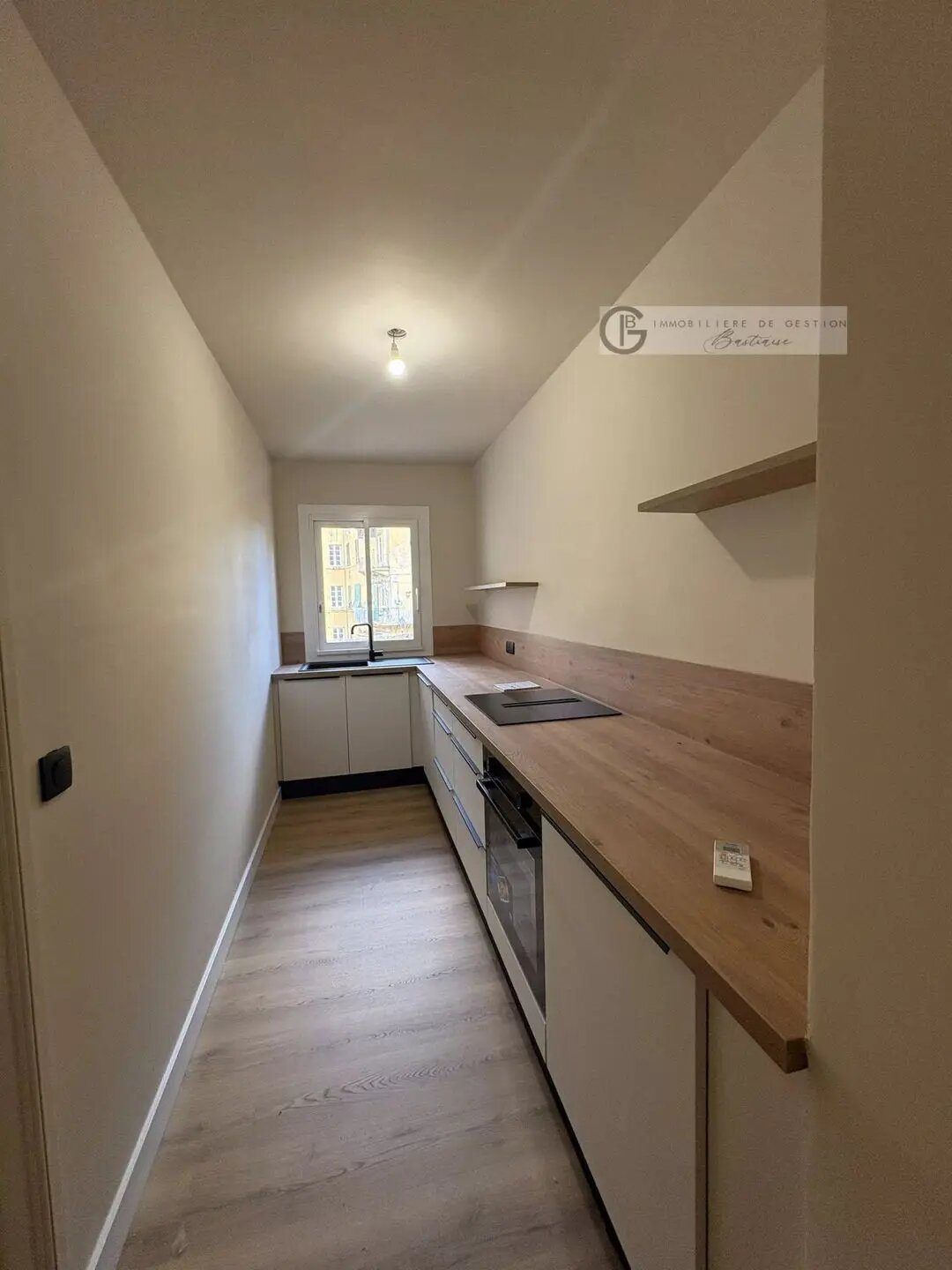 Appartement à louer, 51m², Bastia