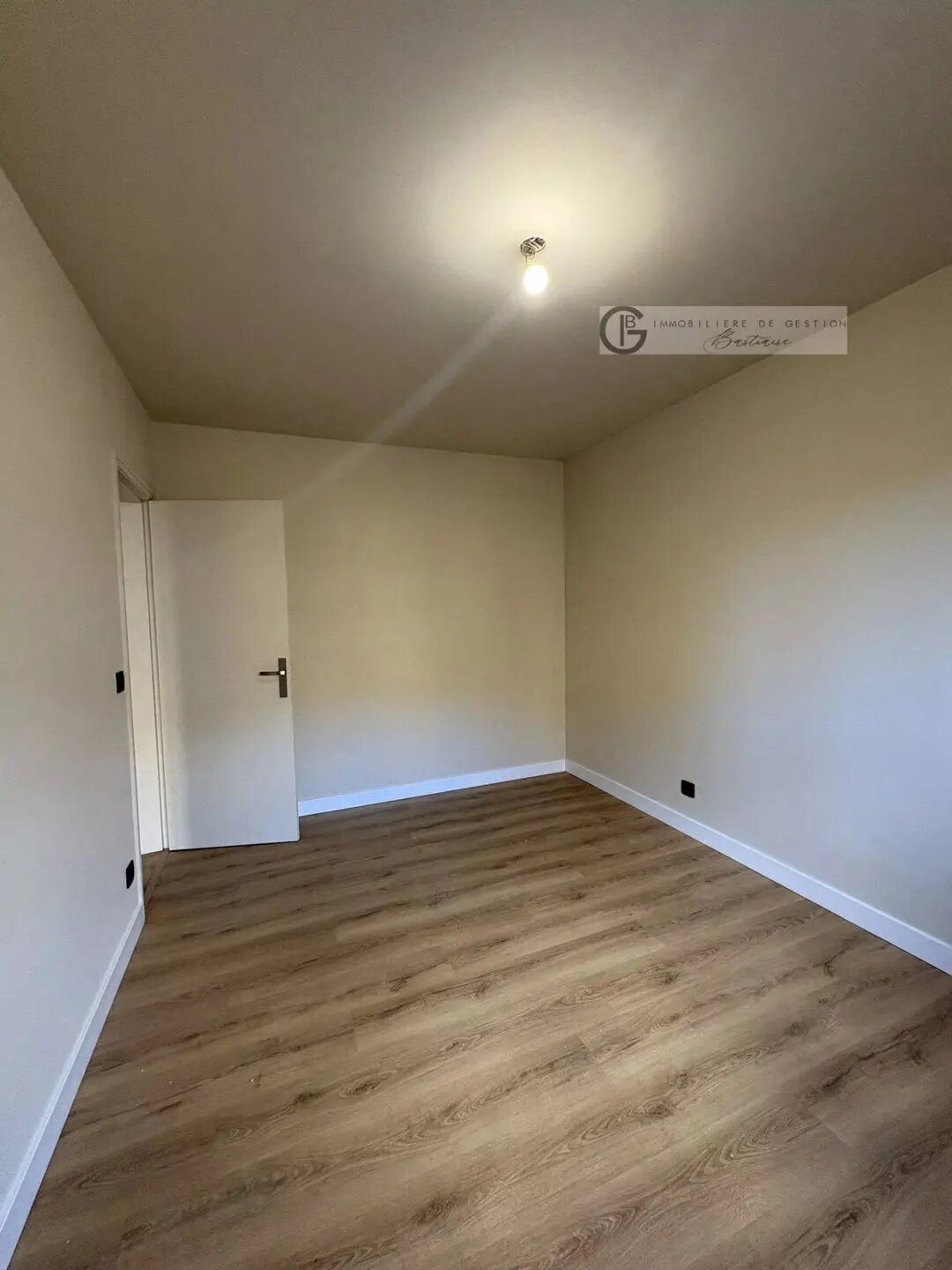 Appartement à louer, 51m², Bastia